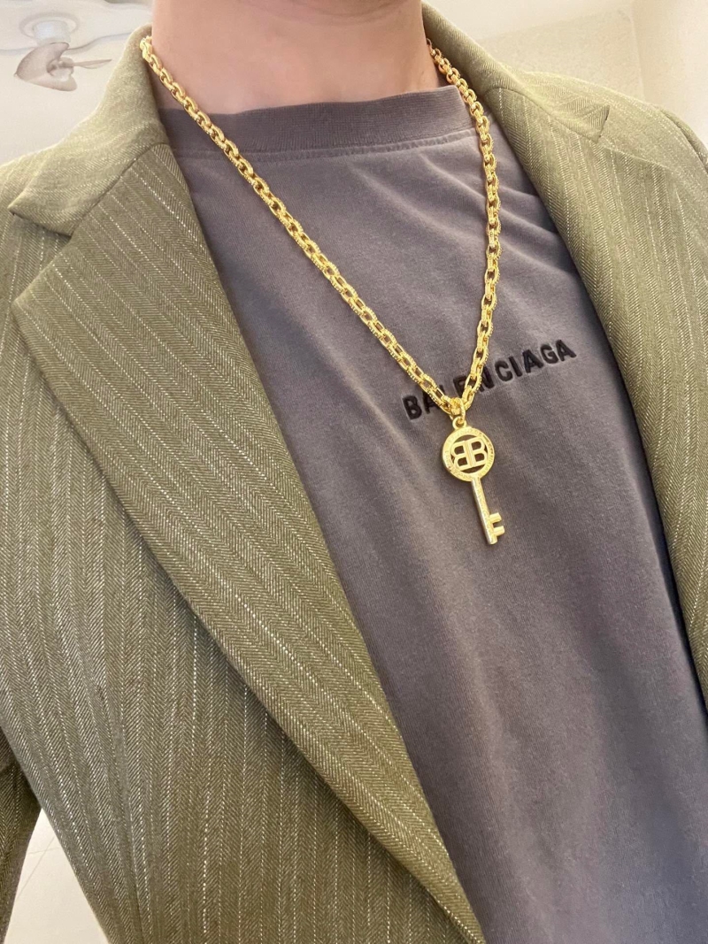 Ba1en*iaga necklaces